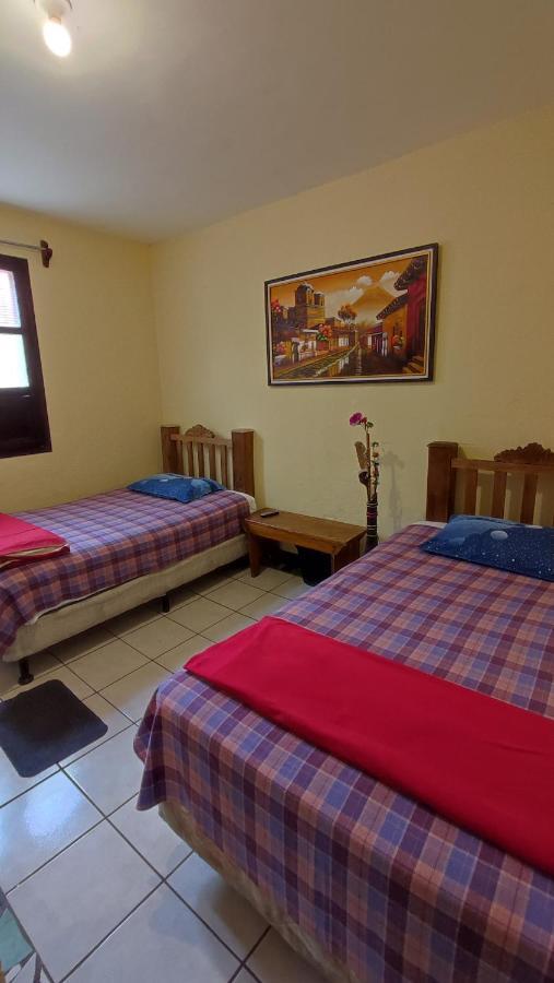 Hotel El Pasaje Антигуа-Гватемала Экстерьер фото