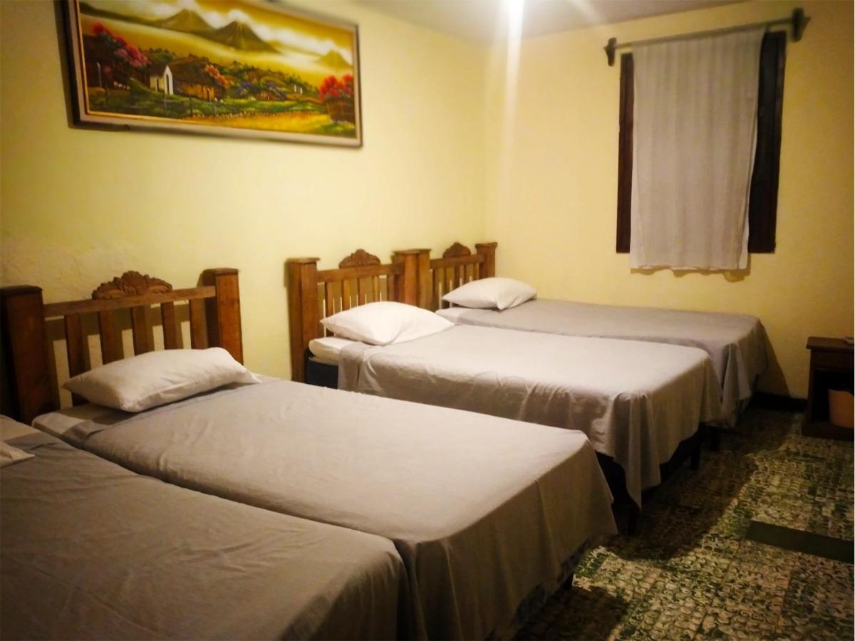 Hotel El Pasaje Антигуа-Гватемала Экстерьер фото