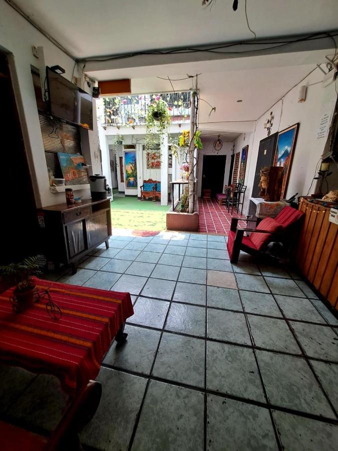Hotel El Pasaje Антигуа-Гватемала Экстерьер фото