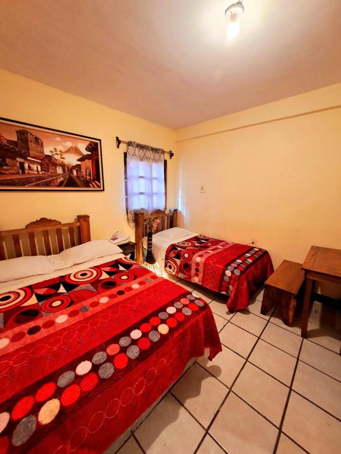 Hotel El Pasaje Антигуа-Гватемала Экстерьер фото